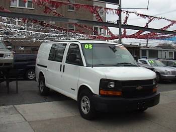 Chevrolet Express 2003, Picture 2