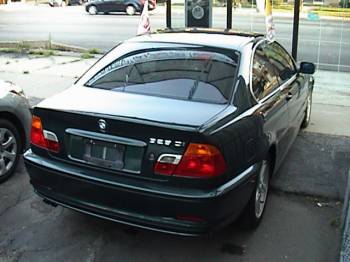 BMW 325 2001, Picture 2