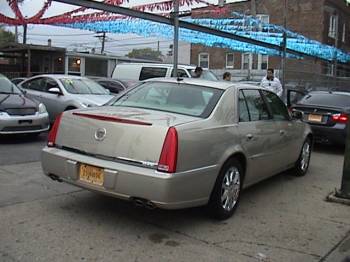 Cadillac DTS 2008, Picture 2