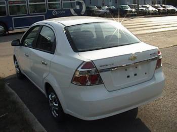 Chevrolet Aveo 2007, Picture 2