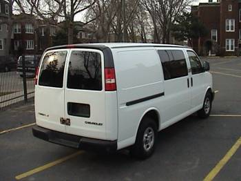 Chevrolet Express 2006, Picture 2
