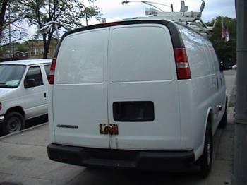 Chevrolet Express 2007, Picture 2