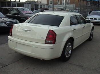 Chrysler 300 2005, Picture 3