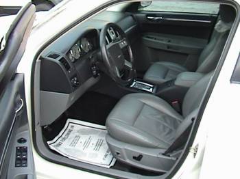 Chrysler 300 2005, Picture 5