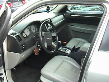 Chrysler 300 2007, Picture 3