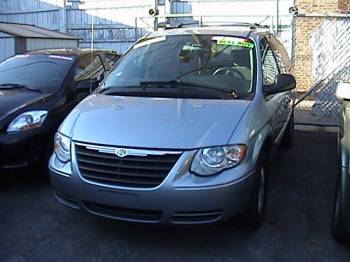 Chrysler Town Country 2005, Picture 1