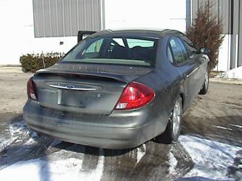 Ford Taurus 2001, Picture 2