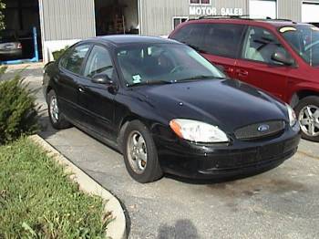 Ford Taurus 2004, Picture 2