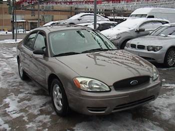 Ford Taurus 2004, Picture 1