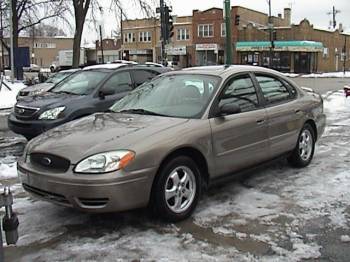 Ford Taurus 2004, Picture 2