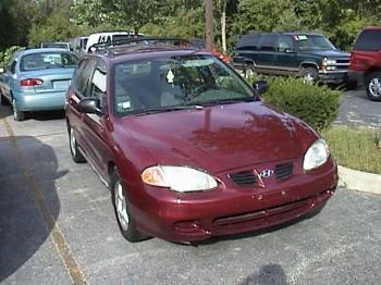 Hyundai Elantra 1999, Picture 1