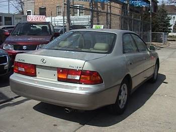 Lexus ES 300 1997, Picture 2