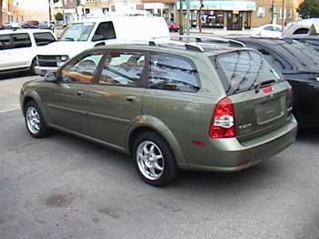 Suzuki Forenza 2005, Picture 2
