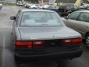 Toyota Camry 1987, Picture 2