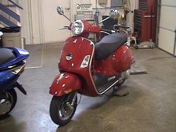 Vespa scooter 2007, Picture 1